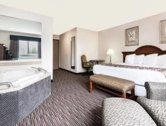 Baymont By Wyndham Columbus/Rickenbacker Otel Dış mekan fotoğraf